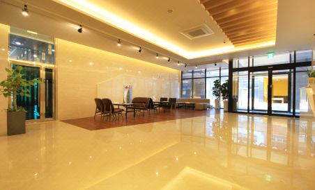 Lake45 Hotel - Housity