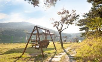 Pocheon Treasure Island Pension