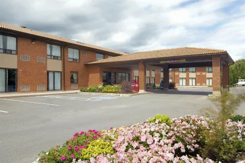 Comfort Inn Hwy 401