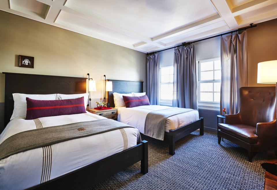 高级两张双人床房