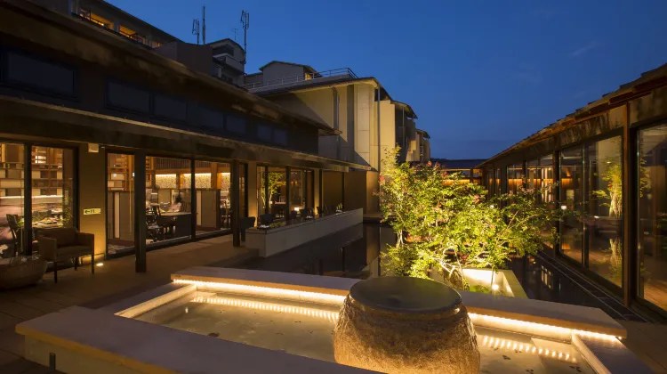 おごと温泉 びわこ緑水亭ホテル 外観