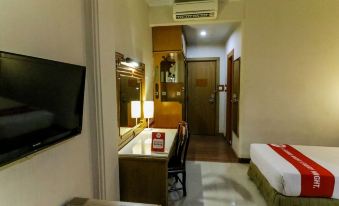 Nida Rooms Makassar Lombok at Hotel Dinasti