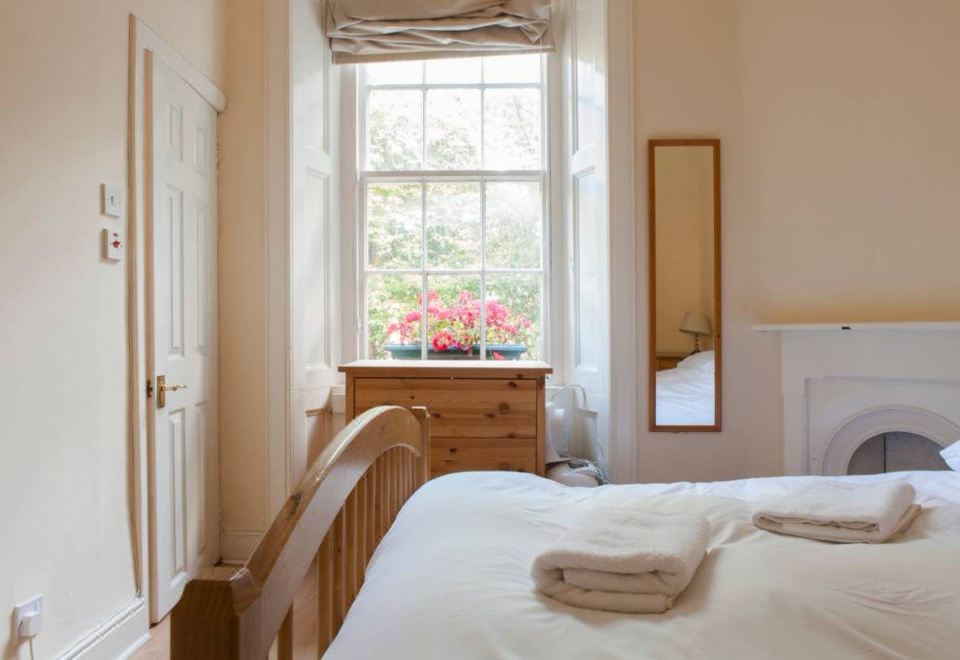 1 Bedroom Apartment on Charming St Stephen Street