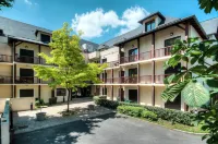 Comfort Aparthotel Lourdes L'Acacia Hotel di 
