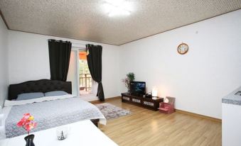 Pocheon Cloud Healing Valley Pension