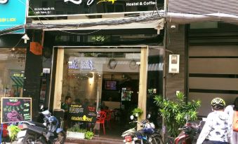 The Lily Hostel and Coffee