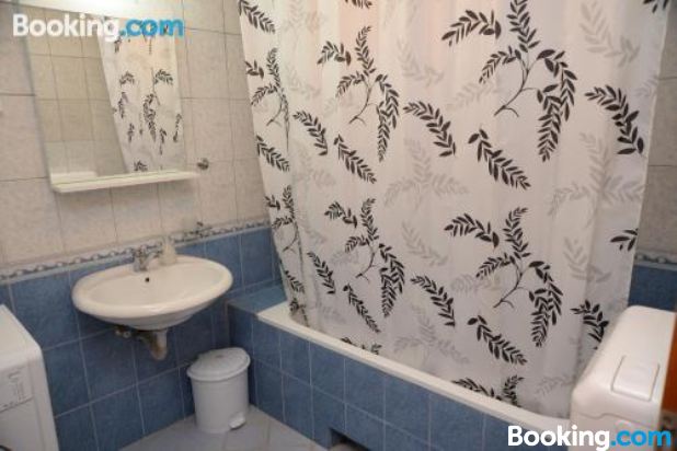 两卧室公寓 - Marks Engels Str.