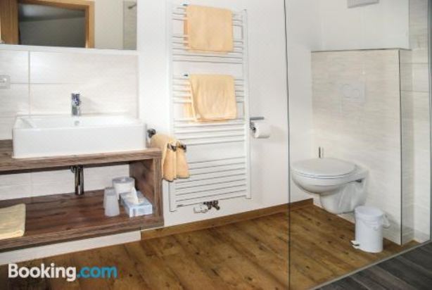 豪华双人房（带阳台）