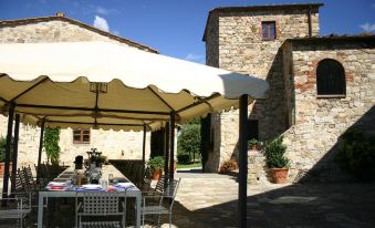 Borgo Livernano - Farmhouse with Pool