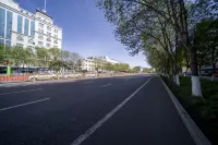 Hotels in Yiningbaiman