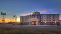 Holiday Inn Express & Suites ELK CITY by IHG