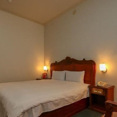 Standard Double Room Spring Hotel Promo Code