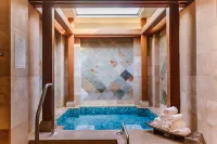 Hyatt Regency Maui Resort & Spa