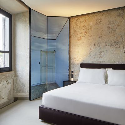 Deluxe Apartment Rhinoceros Promo Code