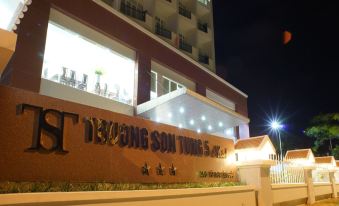 Truong Son Tung 5 Hotel Danang