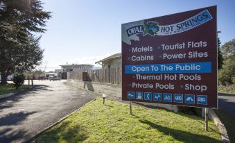 Opal Hot Springs & Holiday Park