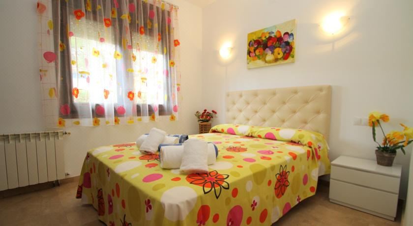 四卧室别墅带私人泳池