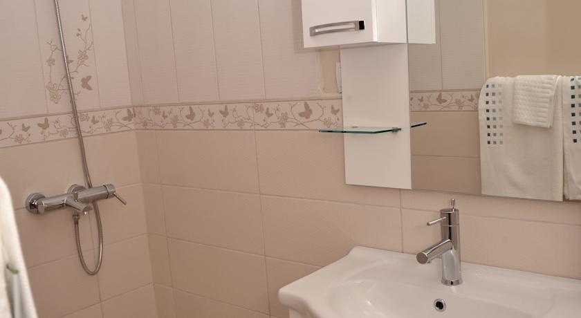 一卧室公寓（带阳台）