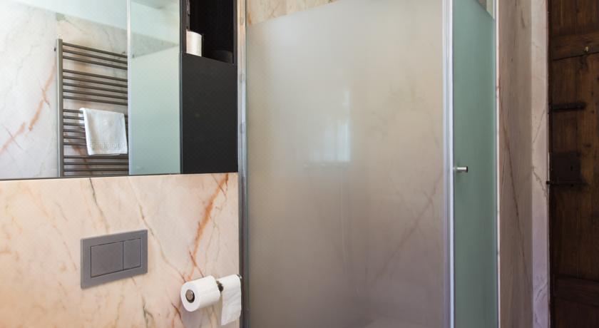 园景豪华双人或双床间