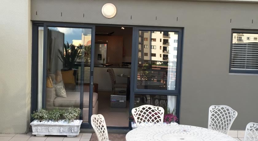 高级两卧室公寓