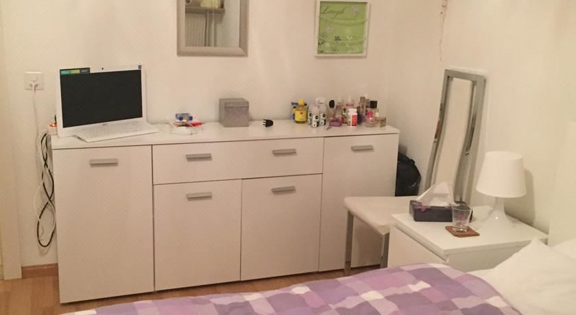 Sch?ne Suite in der City of Basel One-Bedroom Apartment