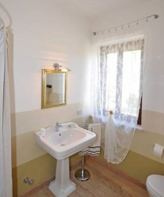 四卧室乡间别墅