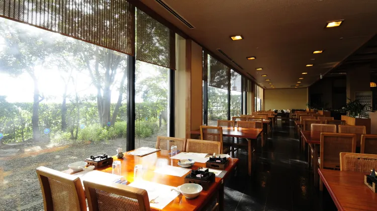 Hotel & Resorts SAGA-KARATSU（旧唐津ロイヤルホテル） 食事・レストラン