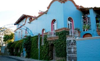 Hotel la Nueva Posada