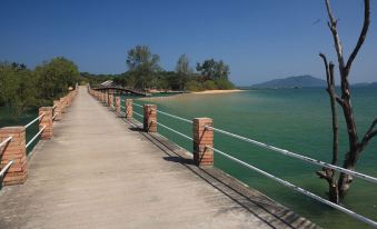 The Blue Sky Resort@ Koh Payam