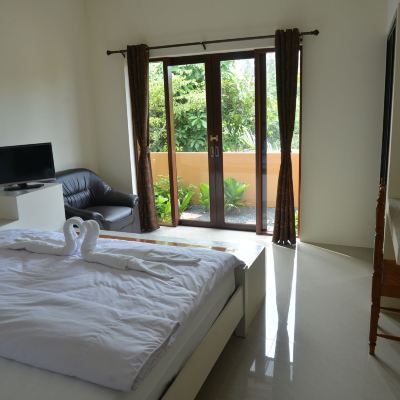 Two Bedrooms Villa With Canal View Non Smoking