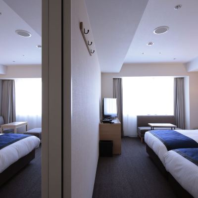 連通好萊塢高級雙床房 京都四條新町 穎特飯店優惠