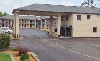 American Inn - Paducah - Housity