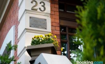 Hotel Aleksander - Housity