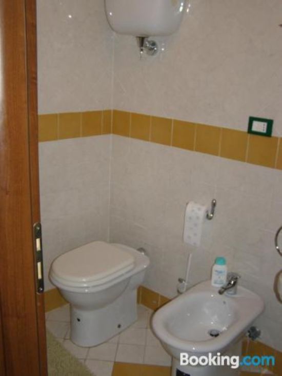 带私人外部浴室的双人房