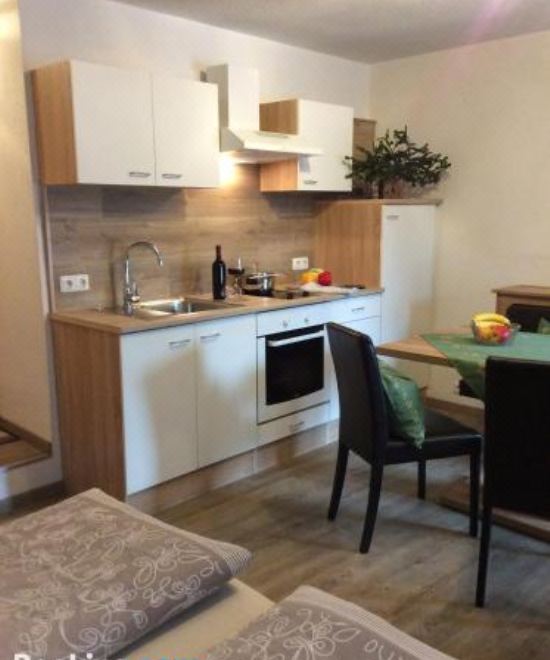 Weitlaner Birgit Studio