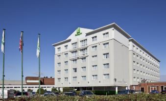 Holiday Inn Basildon, an IHG Hotel - Housity