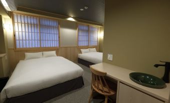 Ookini Hotels Osaka Castle Apartment