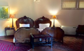 Foxwood House Boutique Hotel