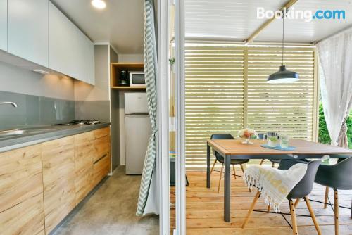 豪华两卧室移动房屋 - 带热水浴池