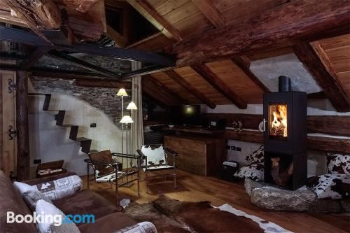 错层式豪华一卧室公寓