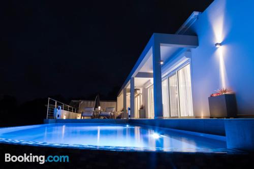 别墅（带独立泳池）