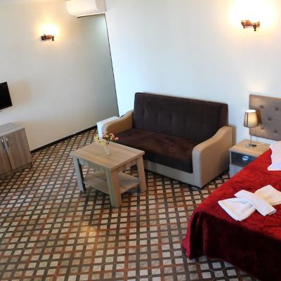 Standard Triple Room, Mountain View National Promo Code