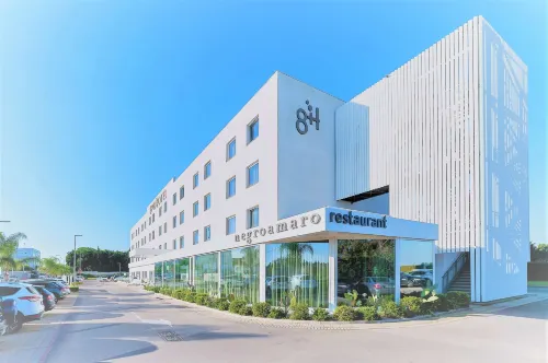8Piuhotel