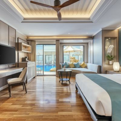 尊貴泳池直通別墅（1張特大床，僅成人） 普吉假日飯店優惠