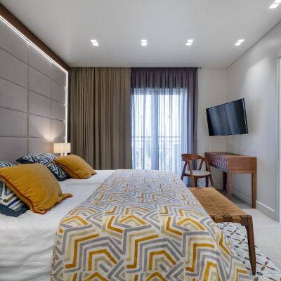 Luxury Two-Bedroom Suite