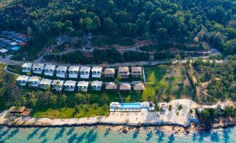 Coconut Grove Villas