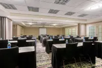 La Quinta Inn & Suites by Wyndham Raleigh Durham Airport