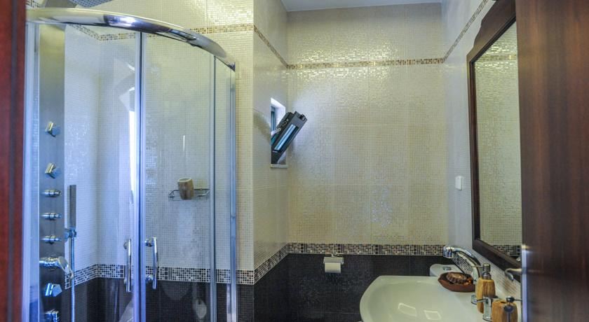 三卧室别墅带私人泳池