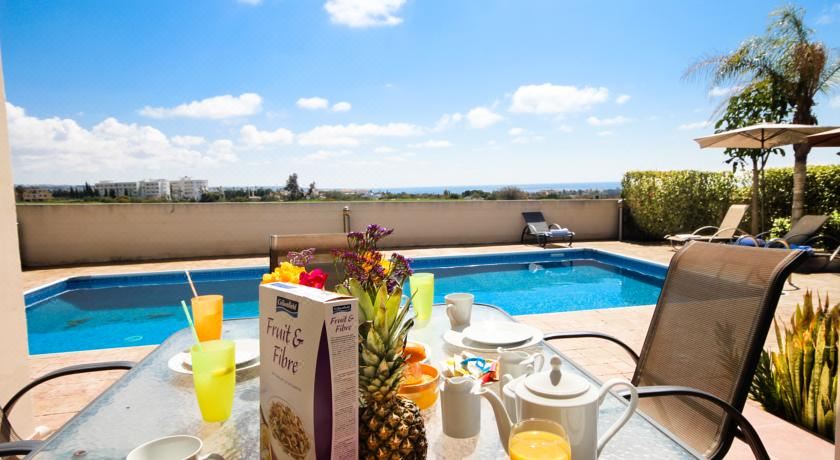 三卧室别墅 - 带私人泳池