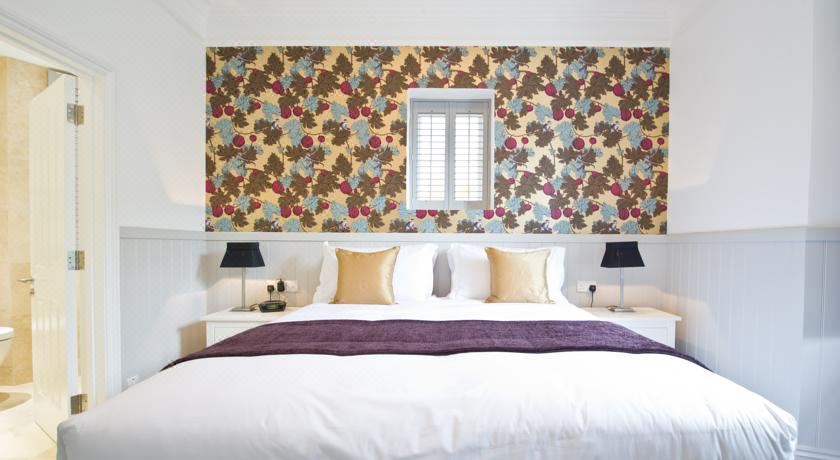 园景豪华双人或双床间